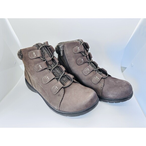 Clarks Collection Carleigh Jade Leather & Ankle Boots Size: 8 NEW- STORE WORN - Picture 1 of 10